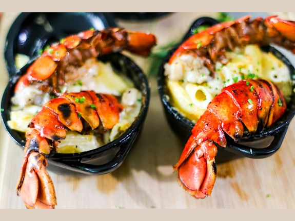 Successful Seafood Restaurant in Suffolk County