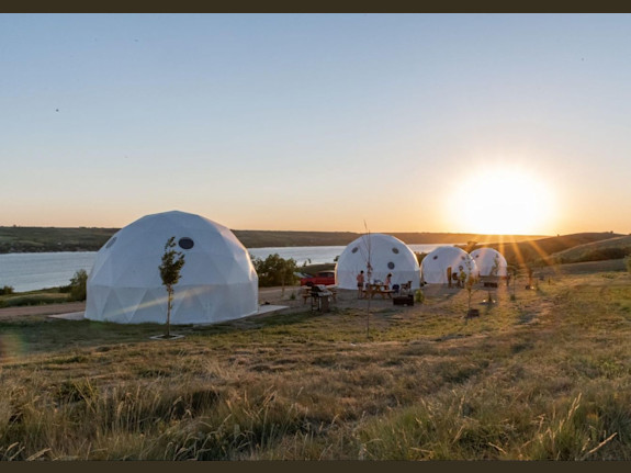 Seasonal Recreational Business On Buffalo Pound Lake