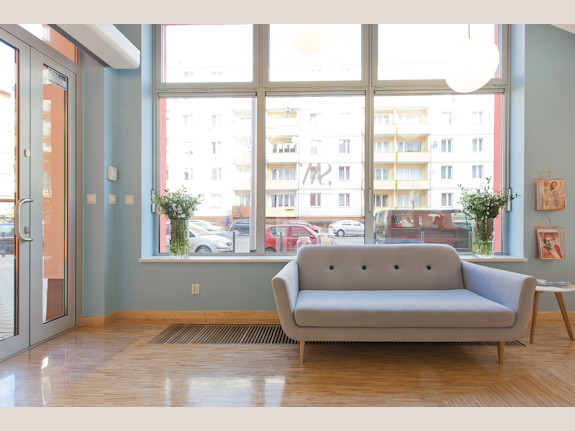 Renomowany Salon Istniejący Od 2016 R