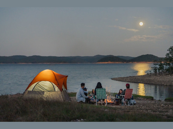 Souvenir Shop-Iconic Brand in Tourist Destination
