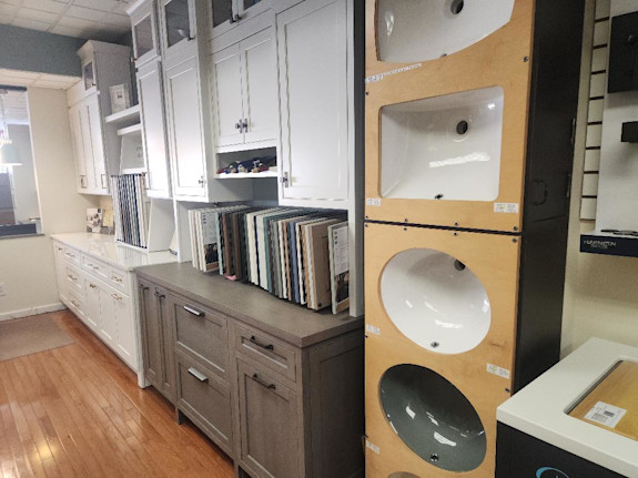 Cabinet Distributor for Sale in New York