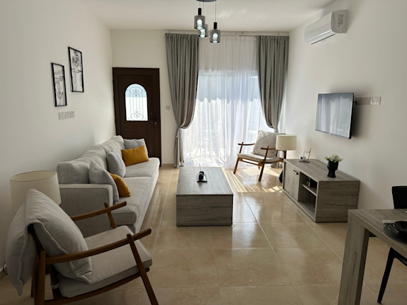 Fully Furnished 2-bedroom Townhouse in Paphos