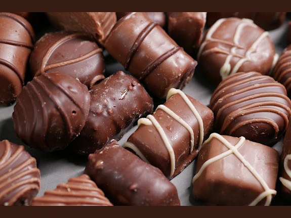 Charming Confectionary Store for Sale