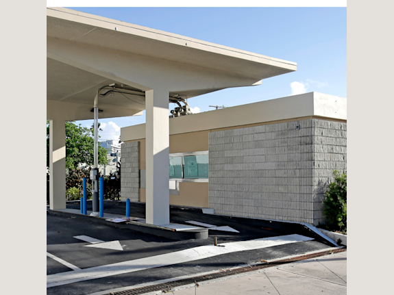 Drive Thru Coffee Shop In Miami Beach