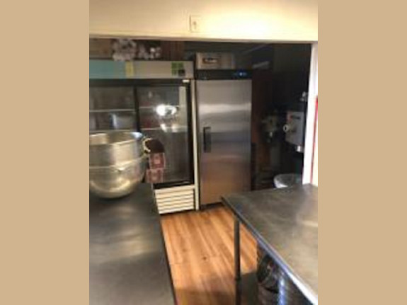 Pizzeria & Delivery Business for Sale in NY