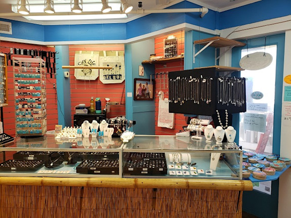 Activities and Gift Shop For Sale in NC