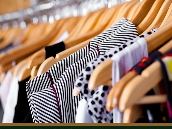 Well Established Franchise Thrift Shop Great Loc