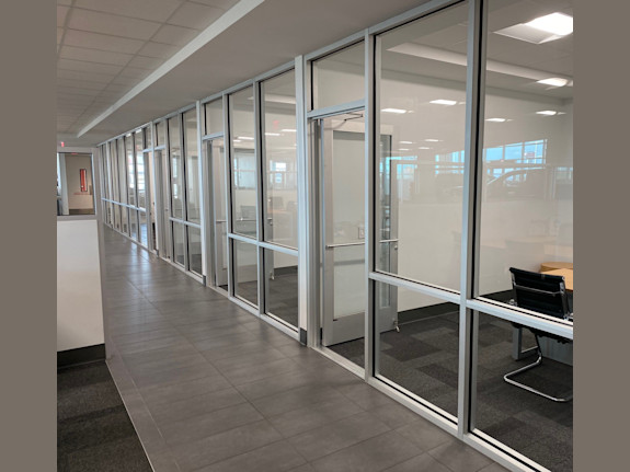 TX-based Glass & Mirror Contractor (30+ years)