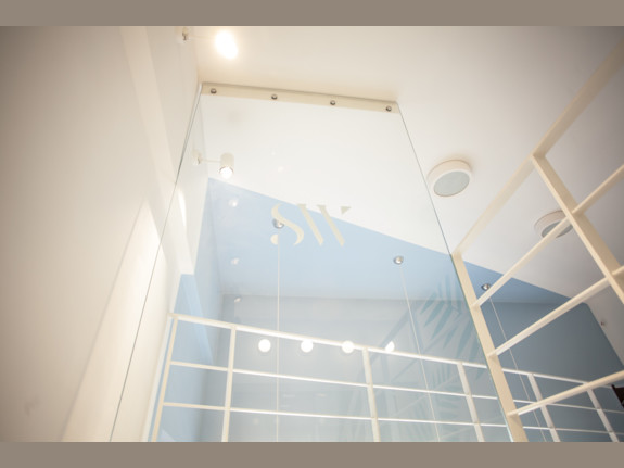 Renomowany Salon Istniejący Od 2016 R