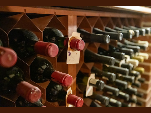 Highland Manor Winery & Sawbriar Brewing