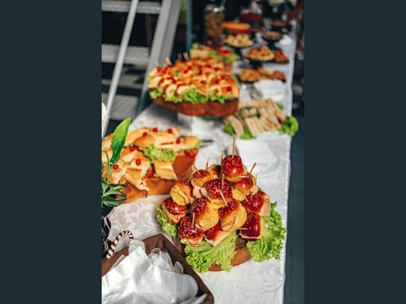 Catering Business Run Semi-Absentee