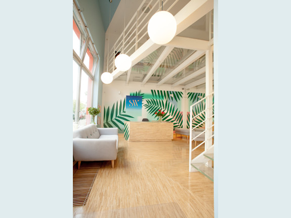 Renomowany Salon Istniejący Od 2016 R