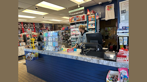 Shutdown Corporate Store for Sublease in Clarendon