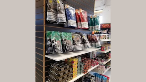 Prime Location Convenience Store in LA