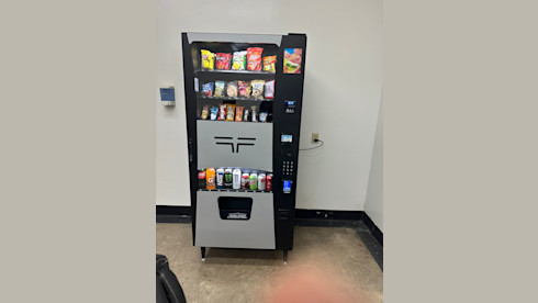 Cash-Flowing Vending Route & Micromarket – Austin