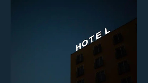 Dual Hotel/Motel Deal with Strong Growth Profile