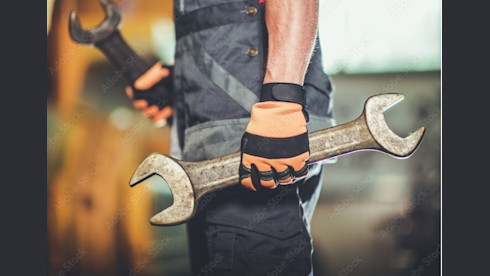 Fast Growing Crane and Equipment Service