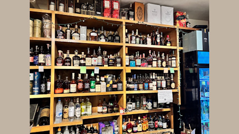 Liquor Store with 80% Online Sales