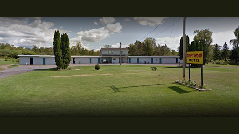Motel With 15 Rooms And 2 Apts On 9 Acres
