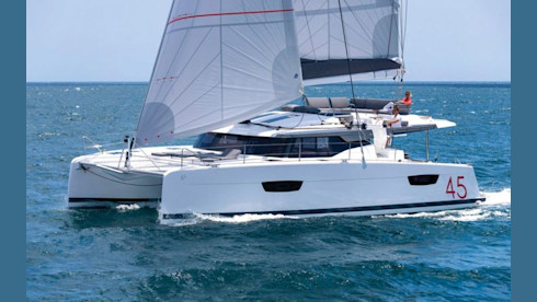 Catamaran Day-Cruise Company in Marseille