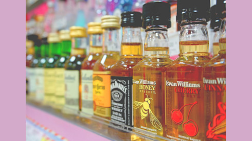 50-year-old Conveniently Located, Discount Liquor Store!