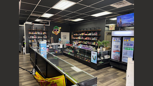 Lovely Smoke Shop, for Your Tobacco & Vaping Needs