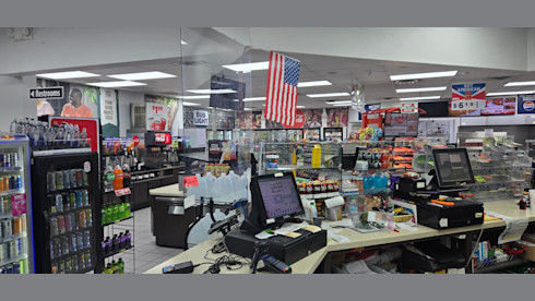 Truck Stop Gas Station with 8.45 Acres Property