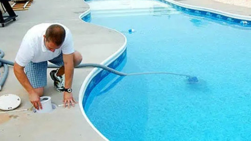 Leading Pool Supply & Service Franchise