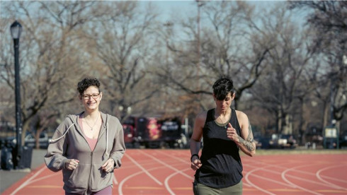 13+ Y/O EU-Based Running Goods Retailer