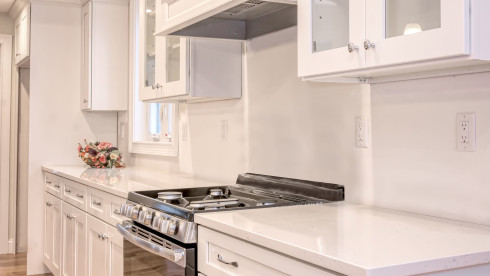 Turnkey Kitchen & Bath Remodeler (Passive Owner)