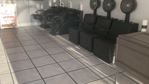 Beautiful Spa Salon For Sale