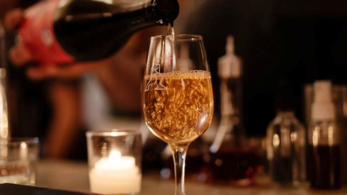 Lounge Restaurant w/41 ABC Liquor License 75 Seats