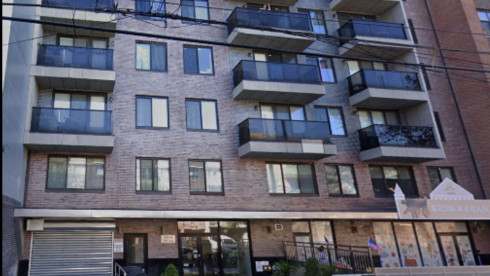 A Great investment of Mixed Use Building For Sale