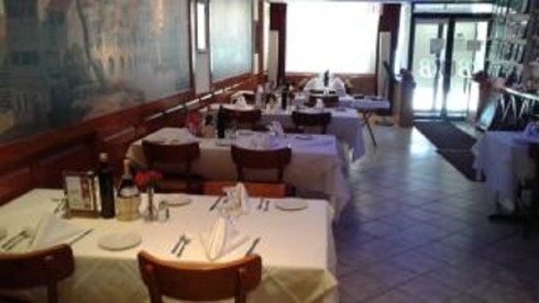 Five Star Restaurant in Queens County