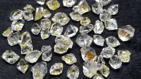 Petroleum Quartz for Sale – Pakistan