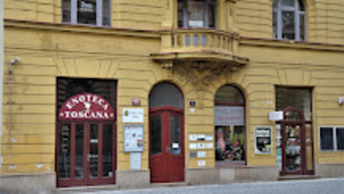 Well Established Italian Restaurant For Sale