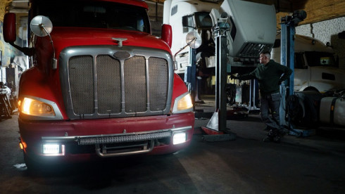 Profitable Truck & Trailer Repair