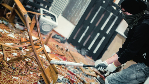 Indoor Therapeutic Entertainment Business