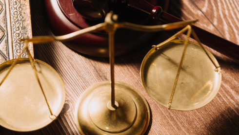 £7m Turnover UK Corporate Law firm