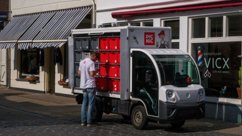 30 Y/O Warehouse Management Software