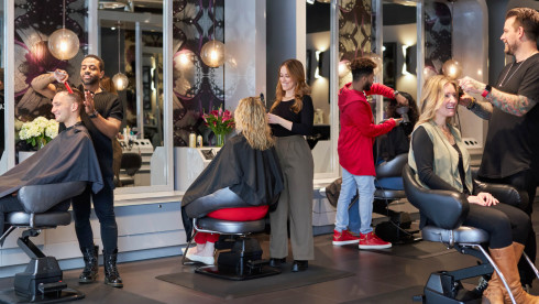 Established Hair Salon in High-Traffic Location