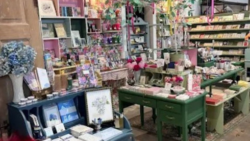 Specialty Retail Boutique & Real Estate – For Sale