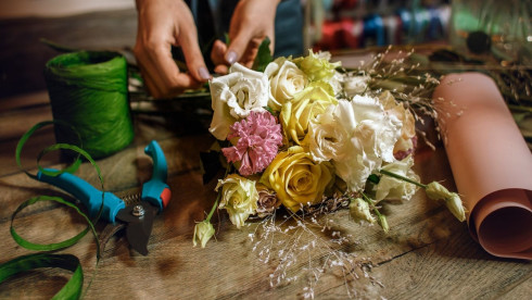 Independent Flower Shop Available
