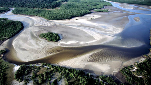 Business Hotel 3 Stars and Associated Businesses