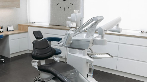 Dental Practice and Building for Sale in The Gorge