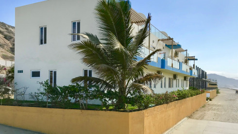 Live at the Beach in Ecuador, Reasonably Priced