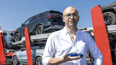 International Transport Of Cars In Europe & Asia