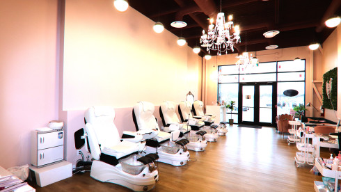 Health & Wellness Day Spa / Chiro / Massage /