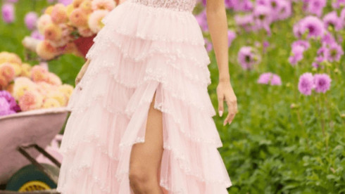 Modern Bridal & Prom Boutique -Seller Providing $70,000 Financing for Buyer