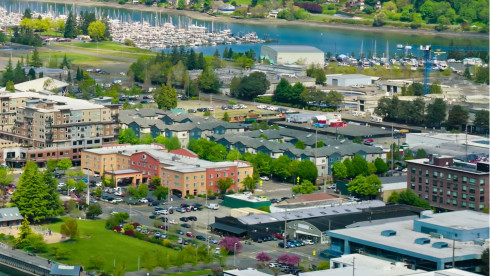 South Puget Sound Denture Clinic with Real Estate